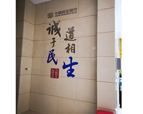 不同材质下的展厅搭建价格